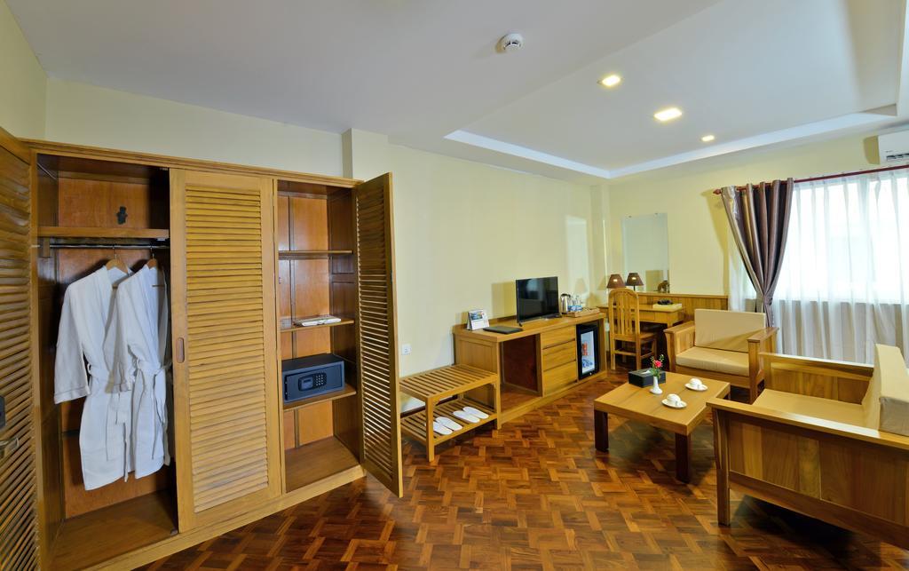 Hotel H Valley Yangon Ngoại thất bức ảnh